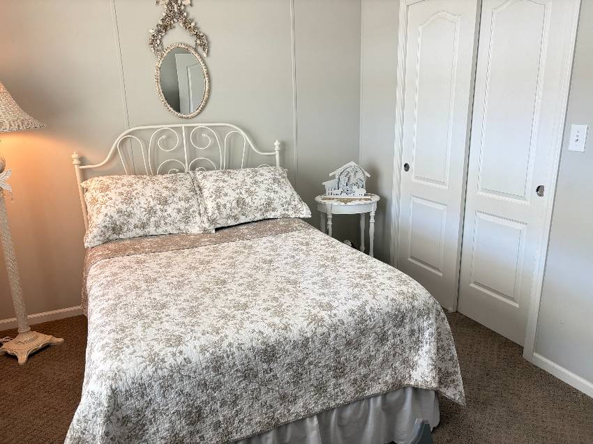 985 Guadalupe E a Venice, FL Mobile or Manufactured Home for Sale