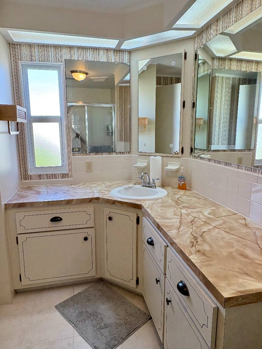 423 Andros a Venice, FL Mobile or Manufactured Home for Sale