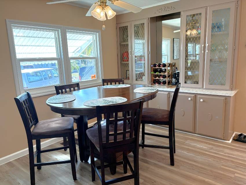 907 Trinidad W a Venice, FL Mobile or Manufactured Home for Sale