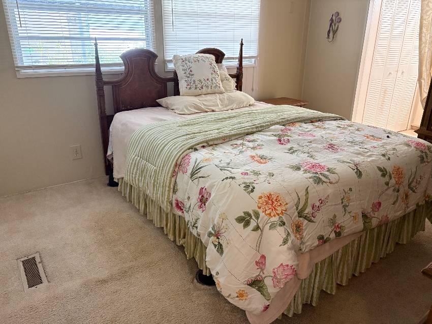 978 Guadalupe E a Venice, FL Mobile or Manufactured Home for Sale