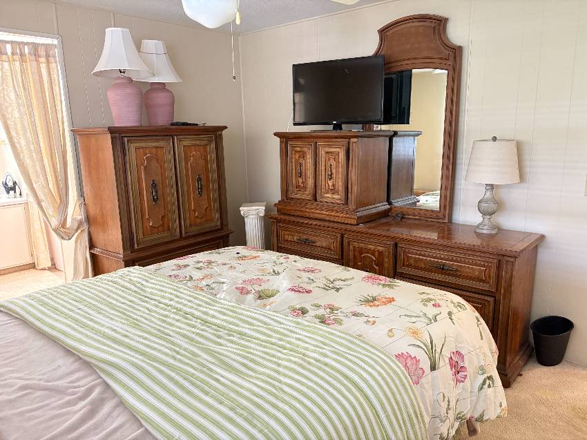 978 Guadalupe E a Venice, FL Mobile or Manufactured Home for Sale