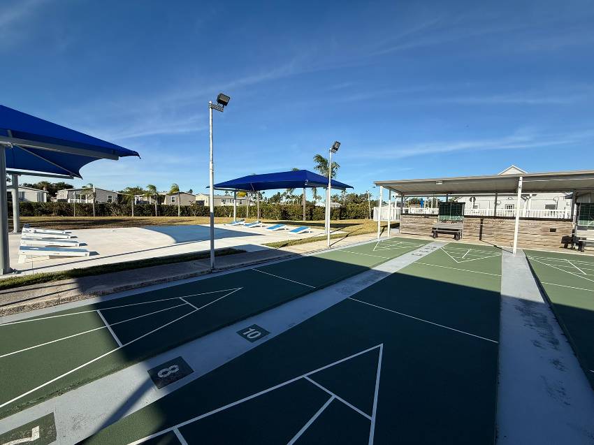 8023 Buena Vista Dr a Ellenton, FL Mobile or Manufactured Home for Sale