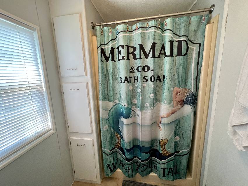 8023 Buena Vista Dr a Ellenton, FL Mobile or Manufactured Home for Sale