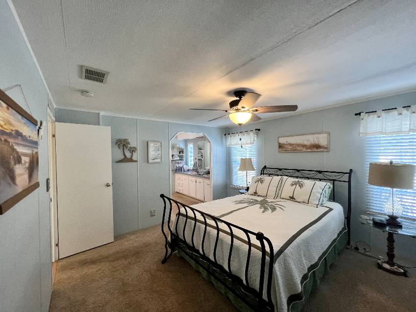 8023 Buena Vista Dr a Ellenton, FL Mobile or Manufactured Home for Sale