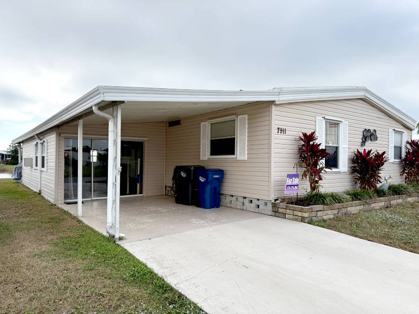 7911 Bonita Way a Ellenton, FL Mobile or Manufactured Home for Sale