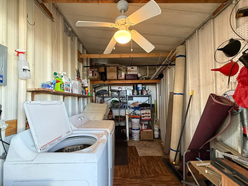 7204 Lakeshore Dr a Ellenton, FL Mobile or Manufactured Home for Sale