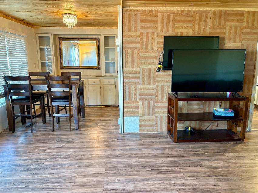 900 Nogoya W a Venice, FL Mobile or Manufactured Home for Sale