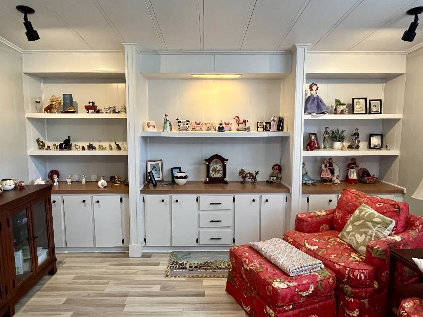 1203 N Indies Circle a Venice, FL Mobile or Manufactured Home for Sale