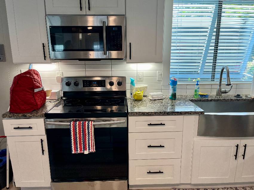 1203 N Indies Circle a Venice, FL Mobile or Manufactured Home for Sale