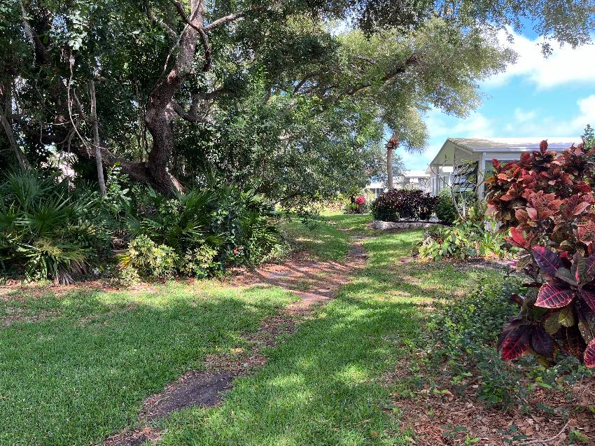 1203 N Indies Circle a Venice, FL Mobile or Manufactured Home for Sale