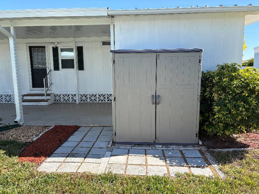 990 Questa E a Venice, FL Mobile or Manufactured Home for Sale