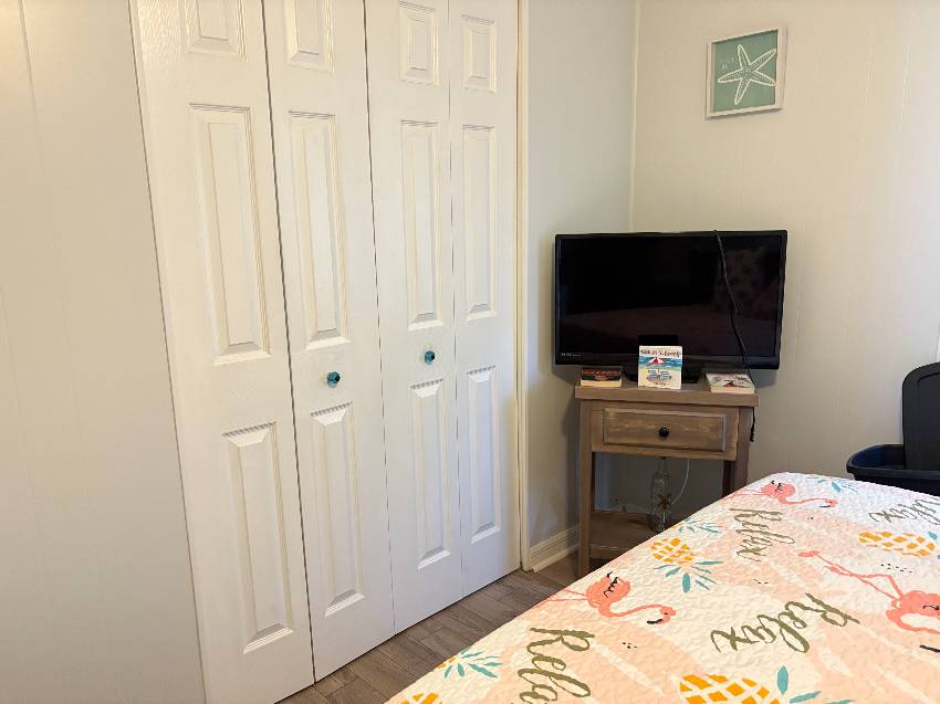 918 Uplands W a Venice, FL Mobile or Manufactured Home for Sale