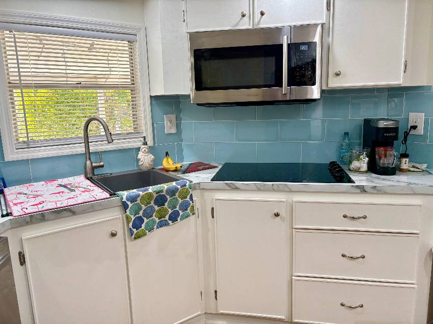 918 Uplands W a Venice, FL Mobile or Manufactured Home for Sale