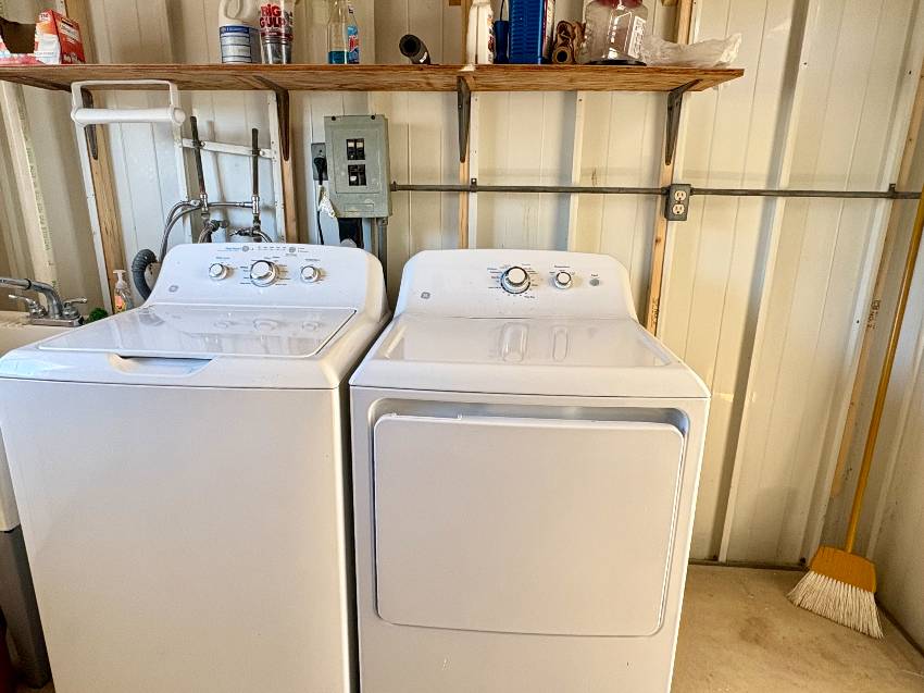 427  Andros a Venice, FL Mobile or Manufactured Home for Sale