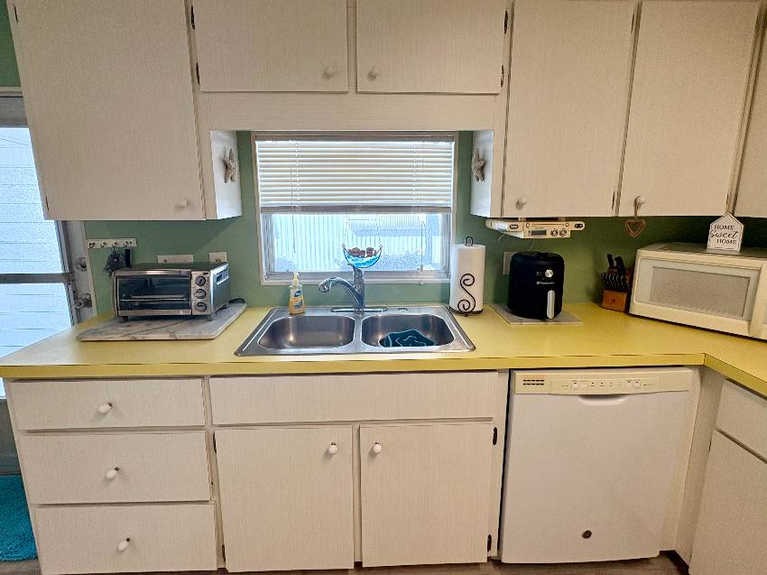 932 Trinidad W a Venice, FL Mobile or Manufactured Home for Sale