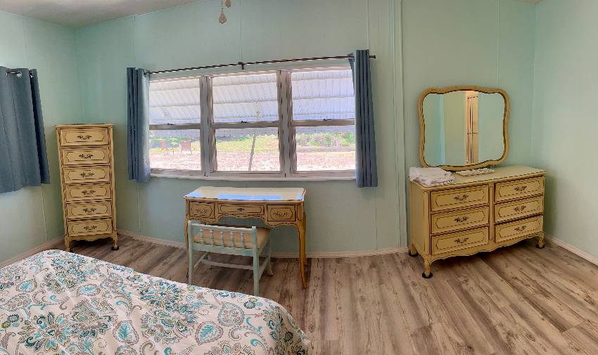 987 Haiti  E a Venice, FL Mobile or Manufactured Home for Sale