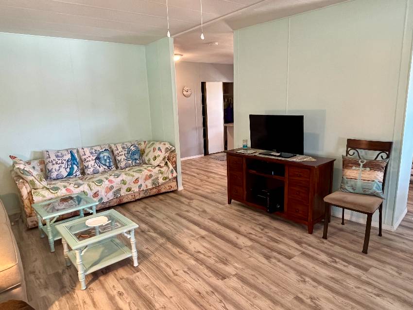 987 Haiti  E a Venice, FL Mobile or Manufactured Home for Sale