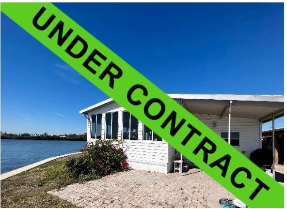 Mobile home for sale in Palmetto, FL