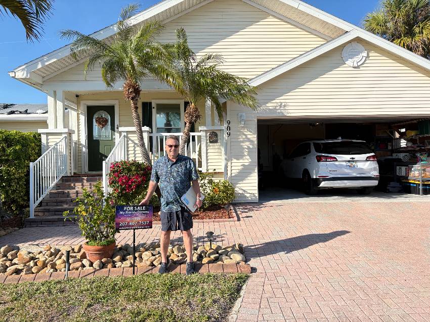 Mobile home for sale in Venice, FL