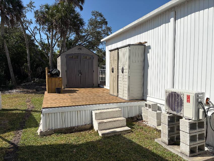 1300 N River Rd Lot R28 a Venice, FL Mobile or Manufactured Home for Sale