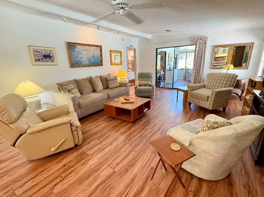 1262 N Indies Circle a Venice, FL Mobile or Manufactured Home for Sale