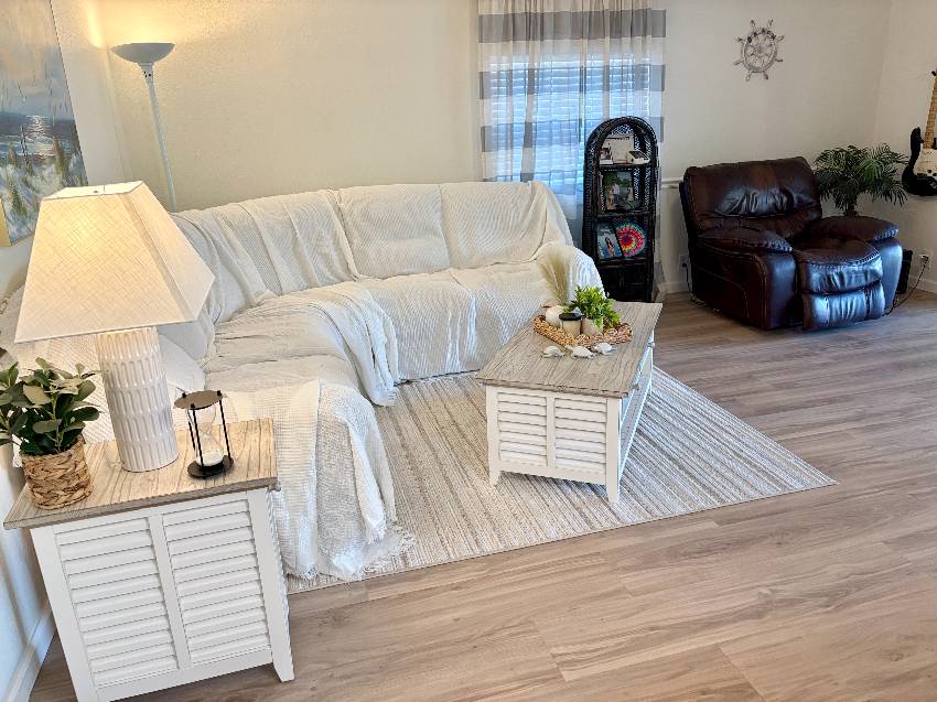 1241 N Indies Circle a Venice, FL Mobile or Manufactured Home for Sale