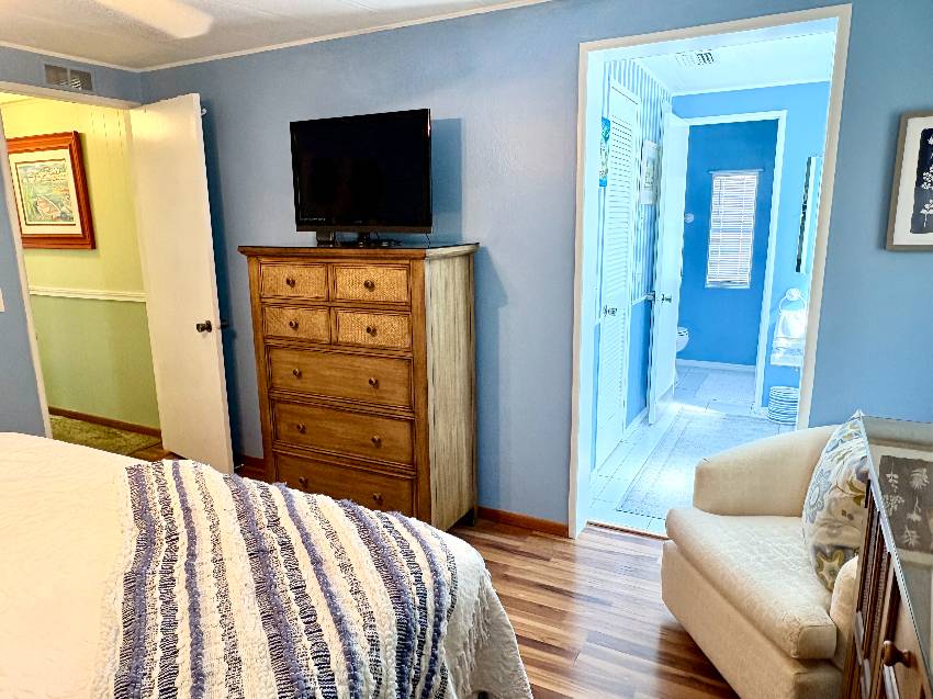 962 Vincent E a Venice, FL Mobile or Manufactured Home for Sale