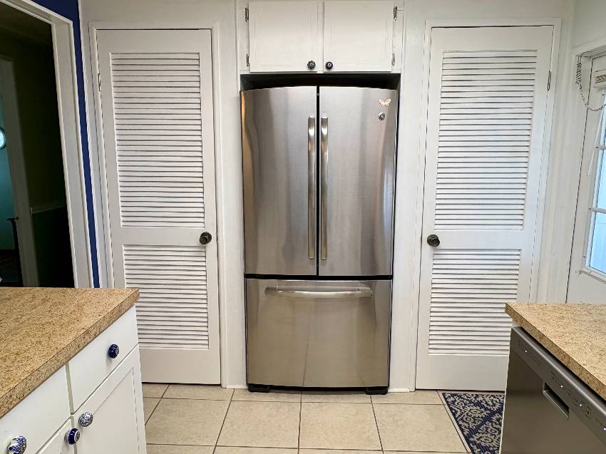 962 Vincent E a Venice, FL Mobile or Manufactured Home for Sale