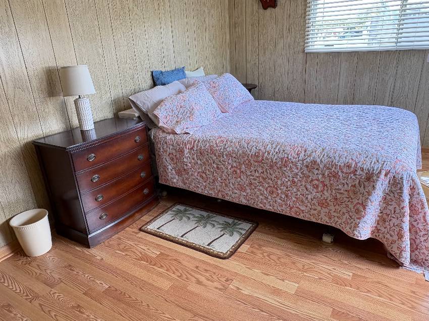 2487 Sylvia Lane a Venice, FL Mobile or Manufactured Home for Sale