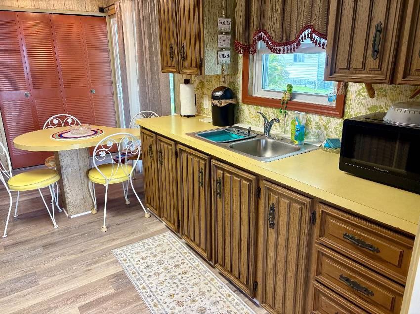 2487 Sylvia Lane a Venice, FL Mobile or Manufactured Home for Sale