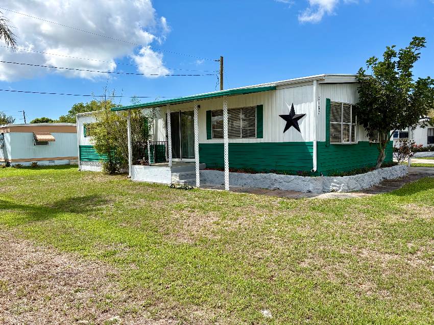 2487 Sylvia Lane a Venice, FL Mobile or Manufactured Home for Sale