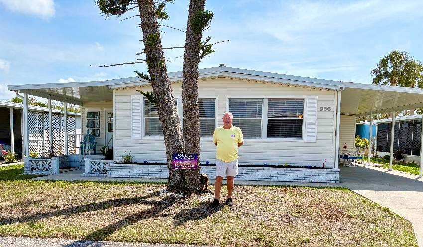 Mobile home for sale in Venice, FL