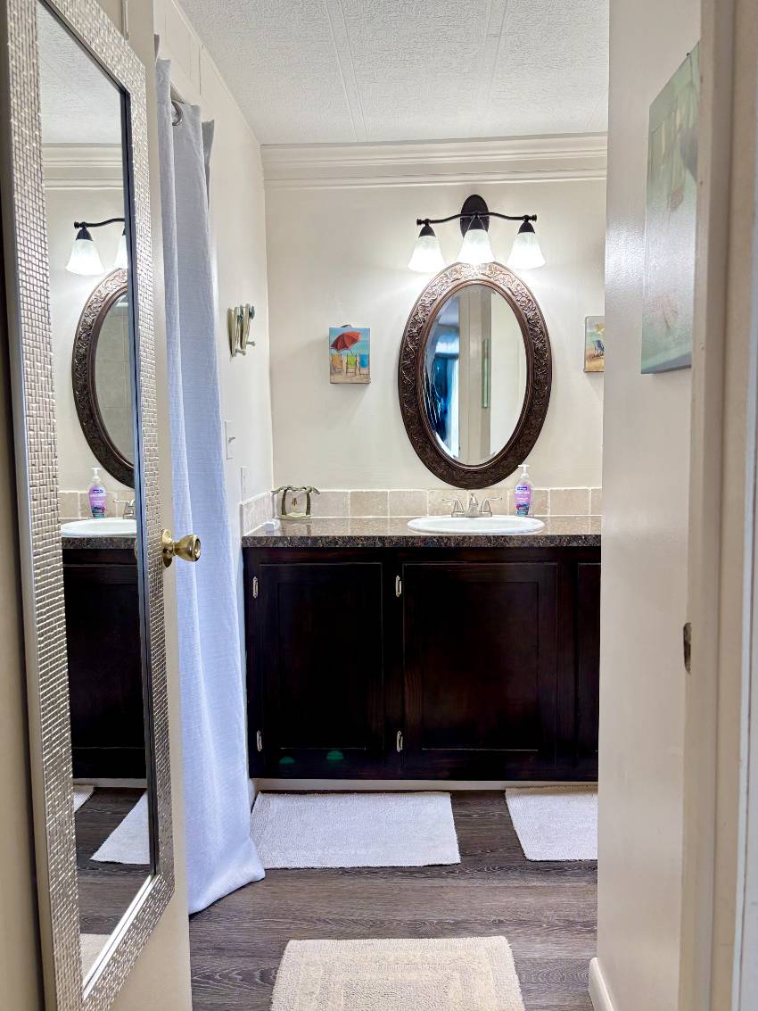 425 Andros a Venice, FL Mobile or Manufactured Home for Sale