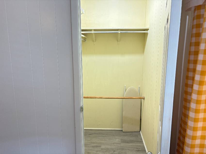 430 Cobia a Venice, FL Mobile or Manufactured Home for Sale