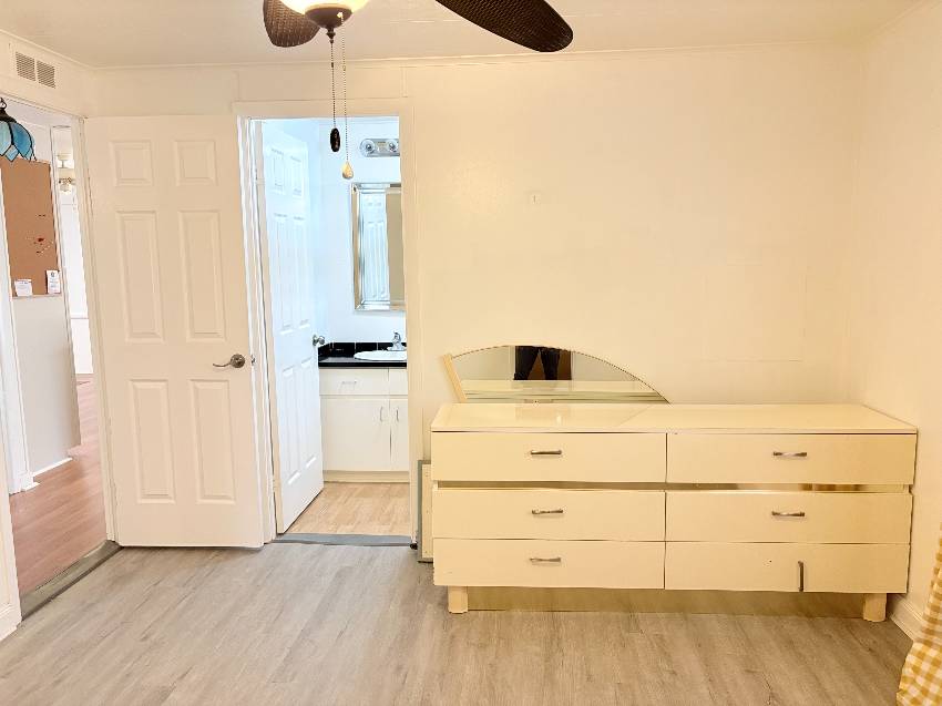 430 Cobia a Venice, FL Mobile or Manufactured Home for Sale