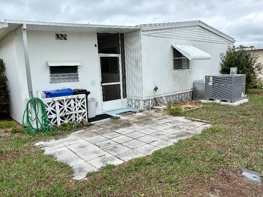 430 Cobia a Venice, FL Mobile or Manufactured Home for Sale