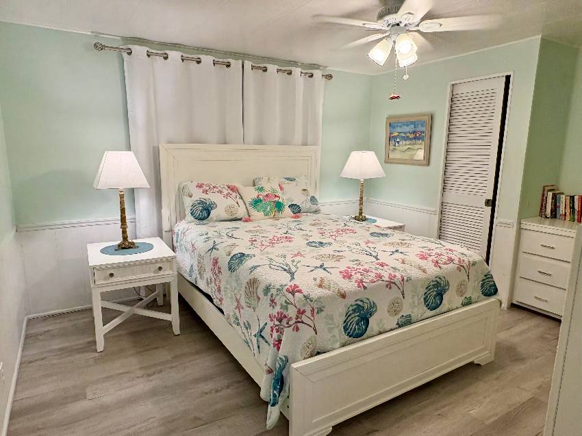 966 Sand Cay E a Venice, FL Mobile or Manufactured Home for Sale