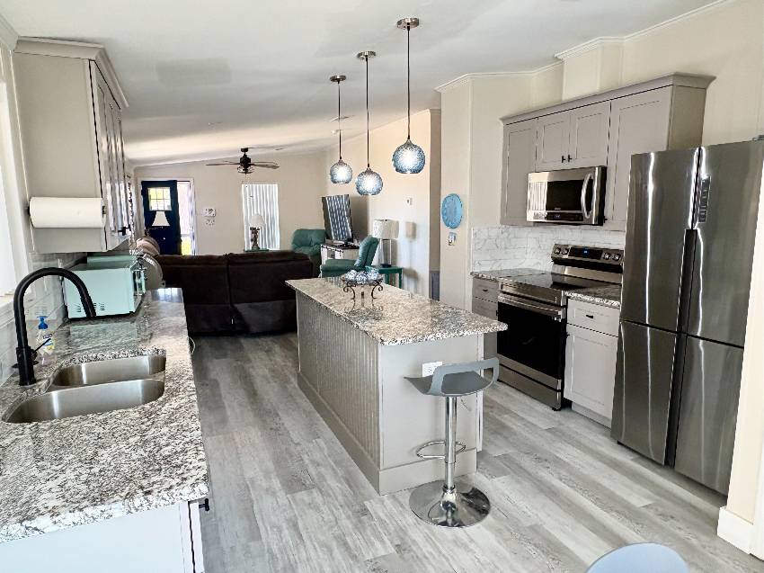 988 Haiti E a Venice, FL Mobile or Manufactured Home for Sale