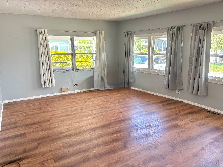 954 Inagua E a Venice, FL Mobile or Manufactured Home for Sale