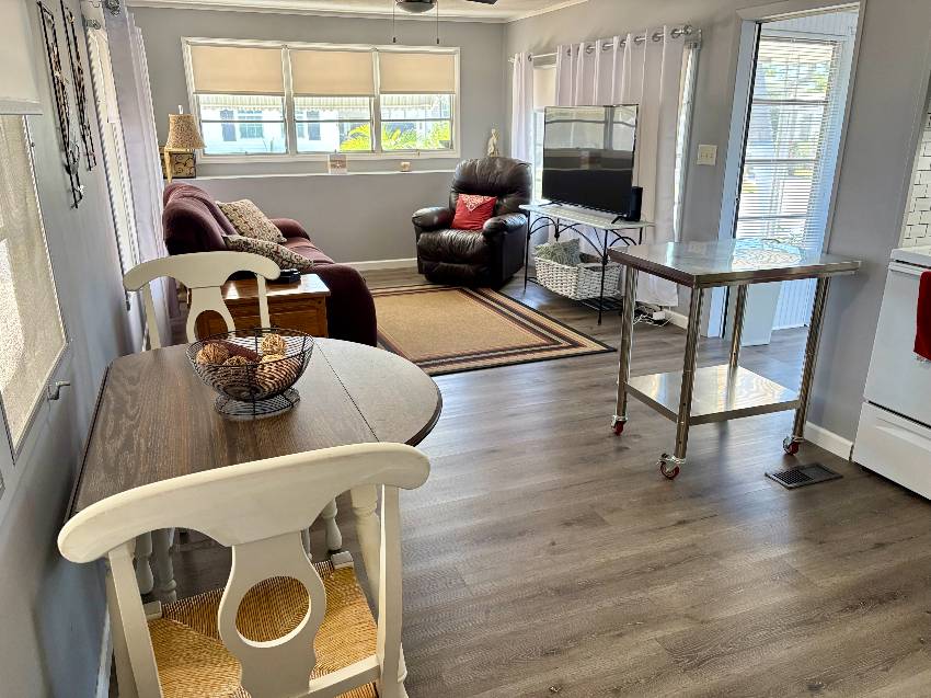 191 3rd Street W a Nokomis, FL Mobile or Manufactured Home for Sale