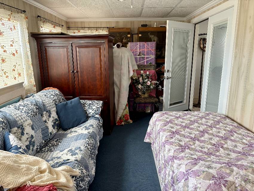 458 Zacapa a Venice, FL Mobile or Manufactured Home for Sale
