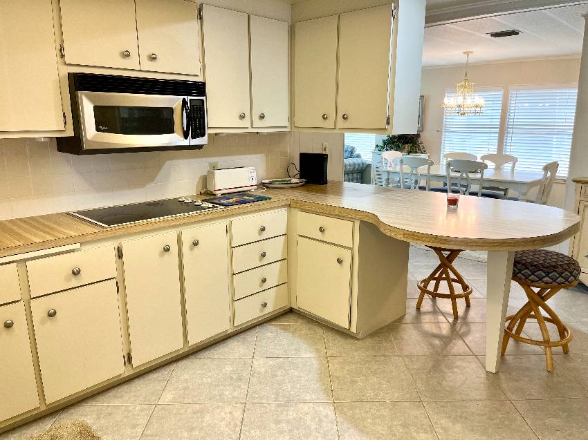 1268 S Indies Circle a Venice, FL Mobile or Manufactured Home for Sale