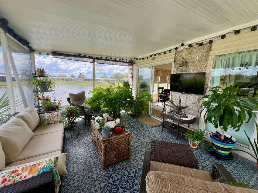 105 Palm Ln E a Parrish, FL Mobile or Manufactured Home for Sale