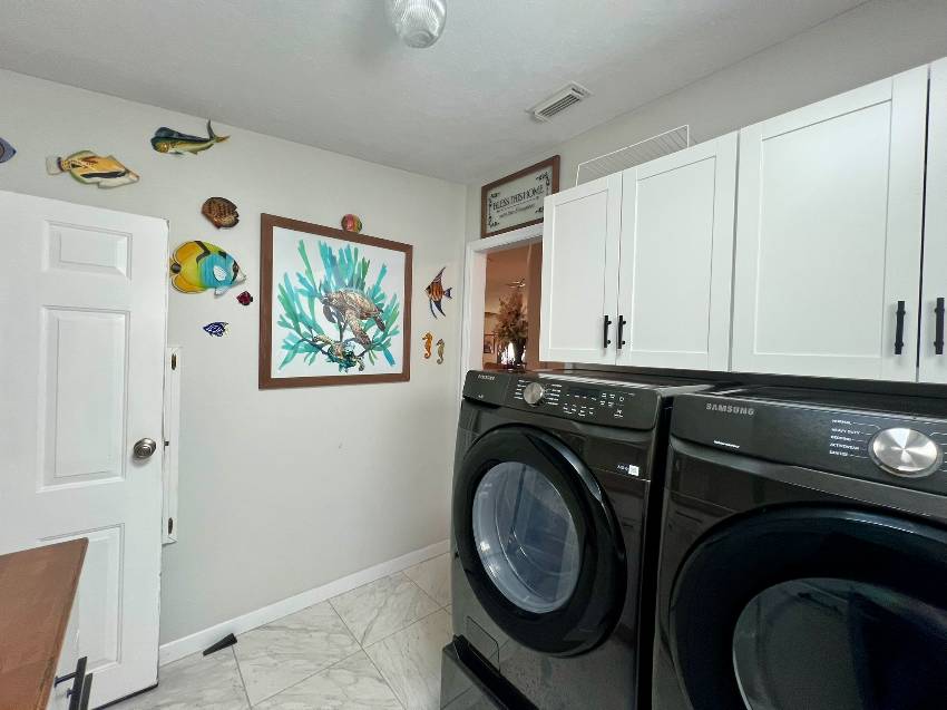 105 Palm Ln E a Parrish, FL Mobile or Manufactured Home for Sale