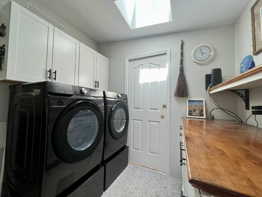 105 Palm Ln E a Parrish, FL Mobile or Manufactured Home for Sale
