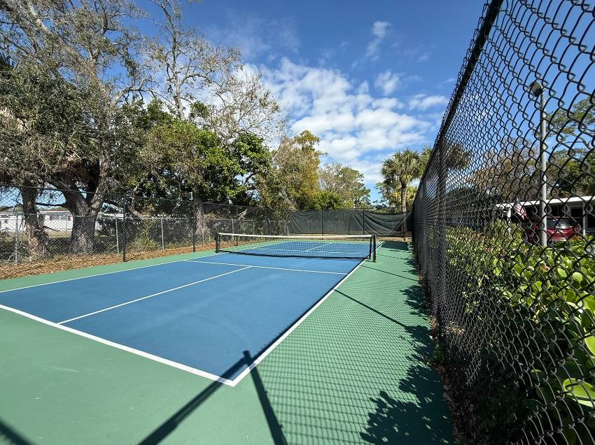 16 Peach Ave a Bradenton, FL Mobile or Manufactured Home for Sale