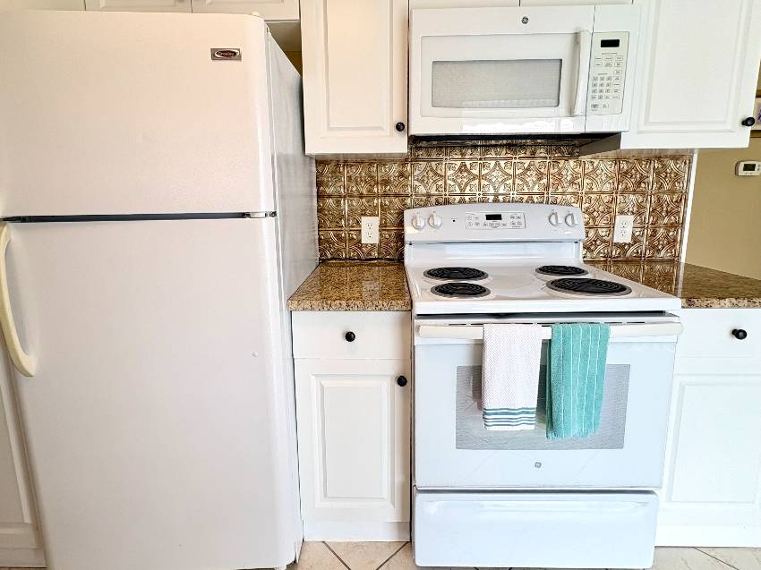 982 Vincent E a Venice, FL Mobile or Manufactured Home for Sale