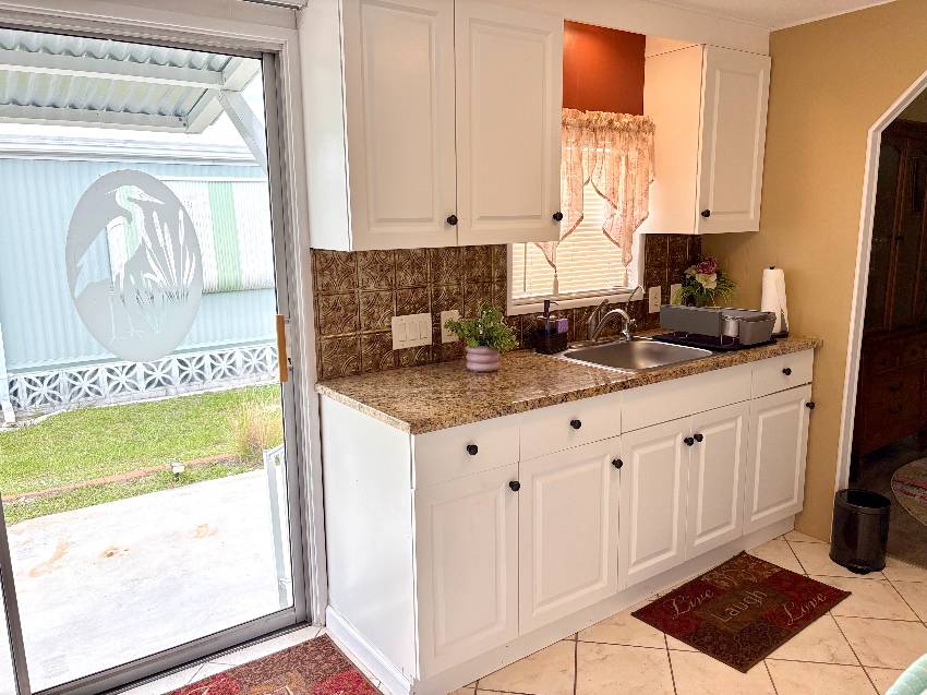 982 Vincent E a Venice, FL Mobile or Manufactured Home for Sale