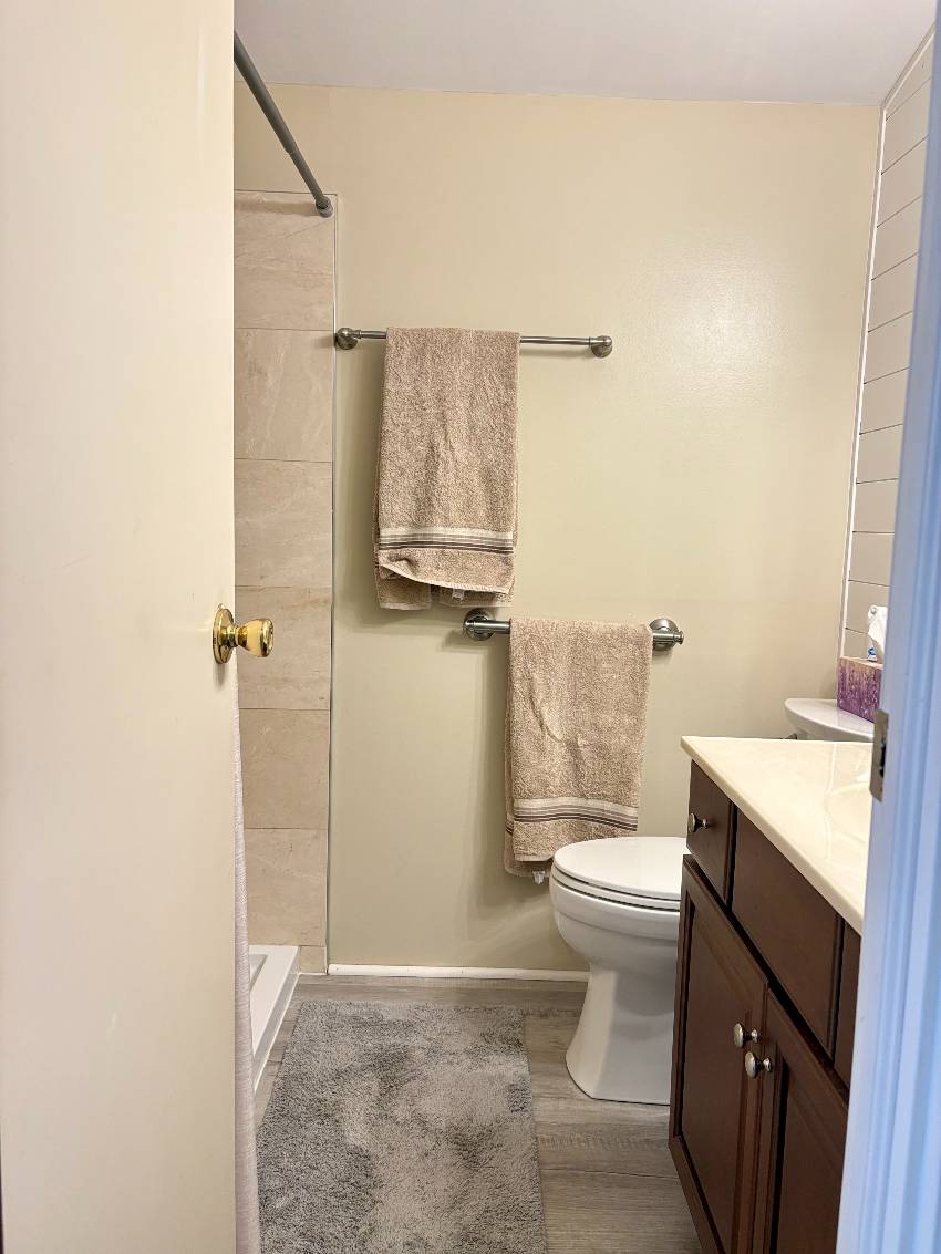 1300 N River Road, Lot C88 a Venice, FL Mobile or Manufactured Home for Sale