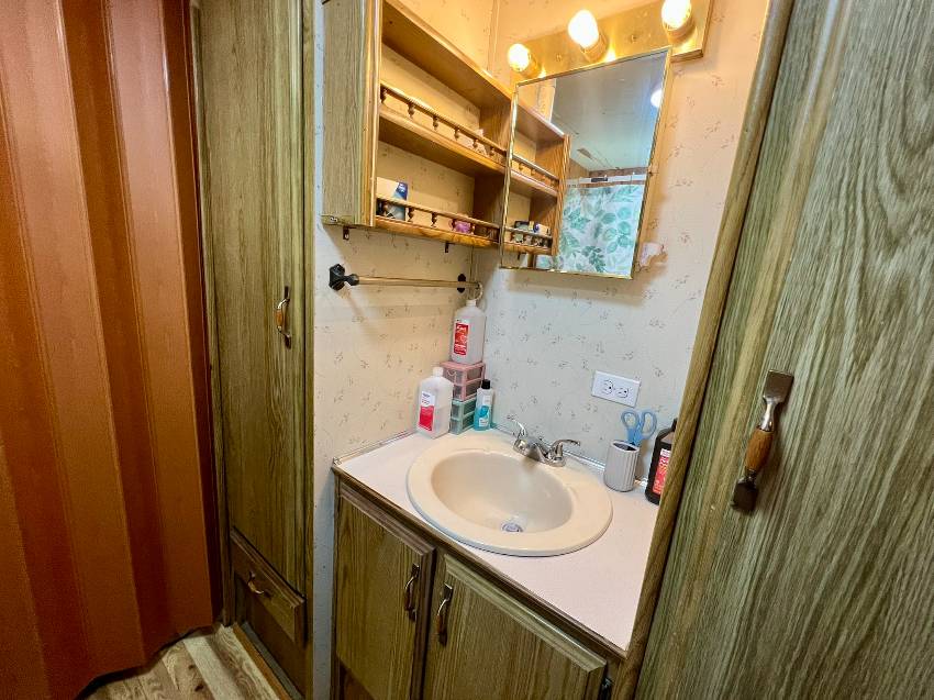 5905 Ne Cubitis Ave #112 a Arcadia, FL Mobile or Manufactured Home for Sale